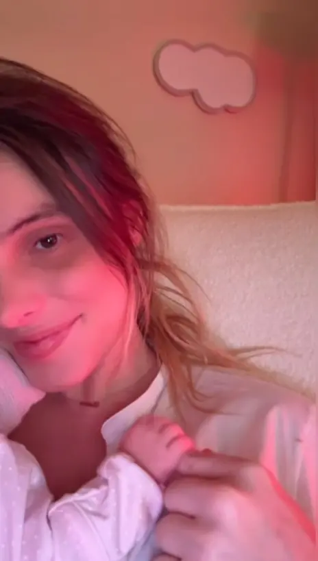 Así les va a Lele Pons y Guaynaa sus primeros días como padres