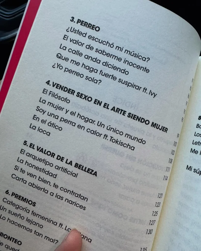 "Perreo: una revelación": El libro de Cazzu que está dando de qué hablar
