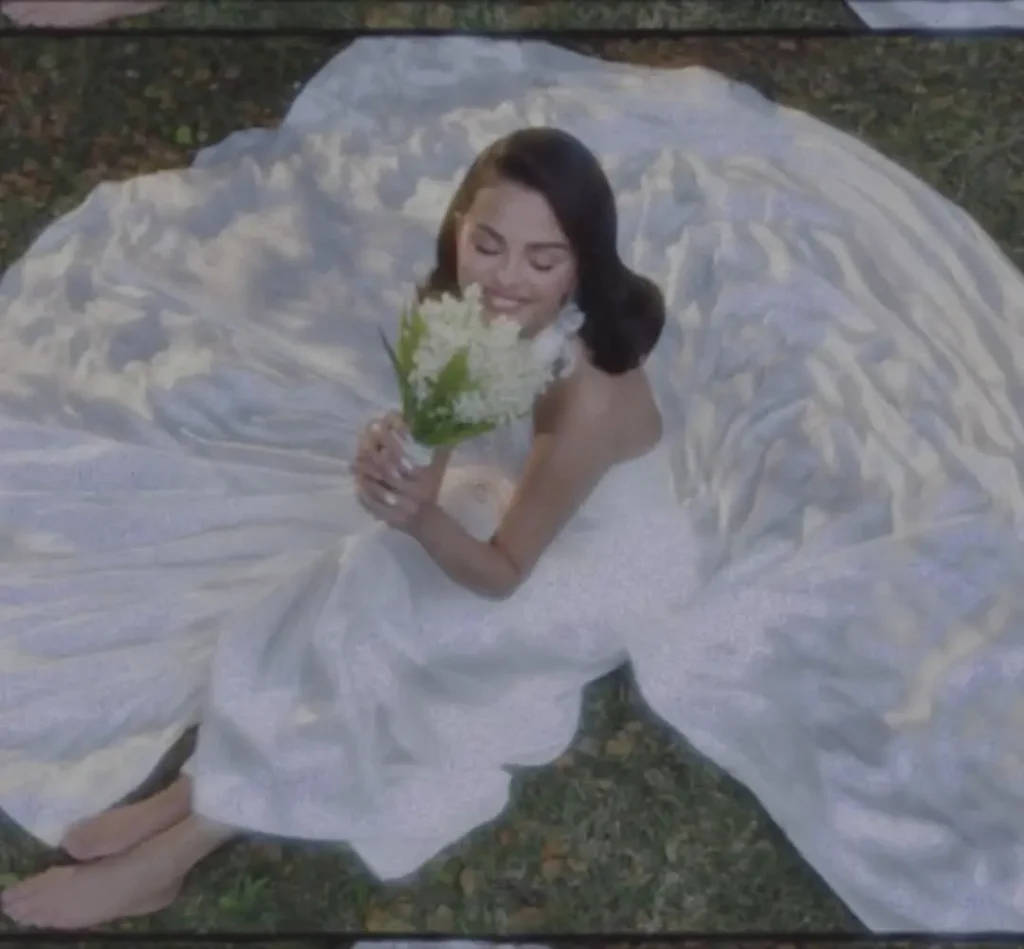 Así fue la romántica boda de Selena Gómez 7 Así fue la romántica boda de Selena Gómez