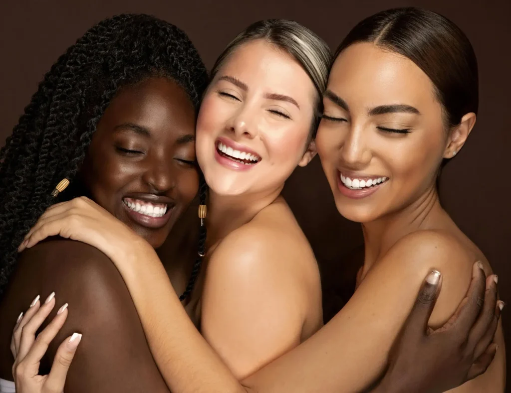 Guía para combinar correctamente el retinol, la vitamina C y ácidos exfoliantes AHA/BHA 2 Tonos de piel