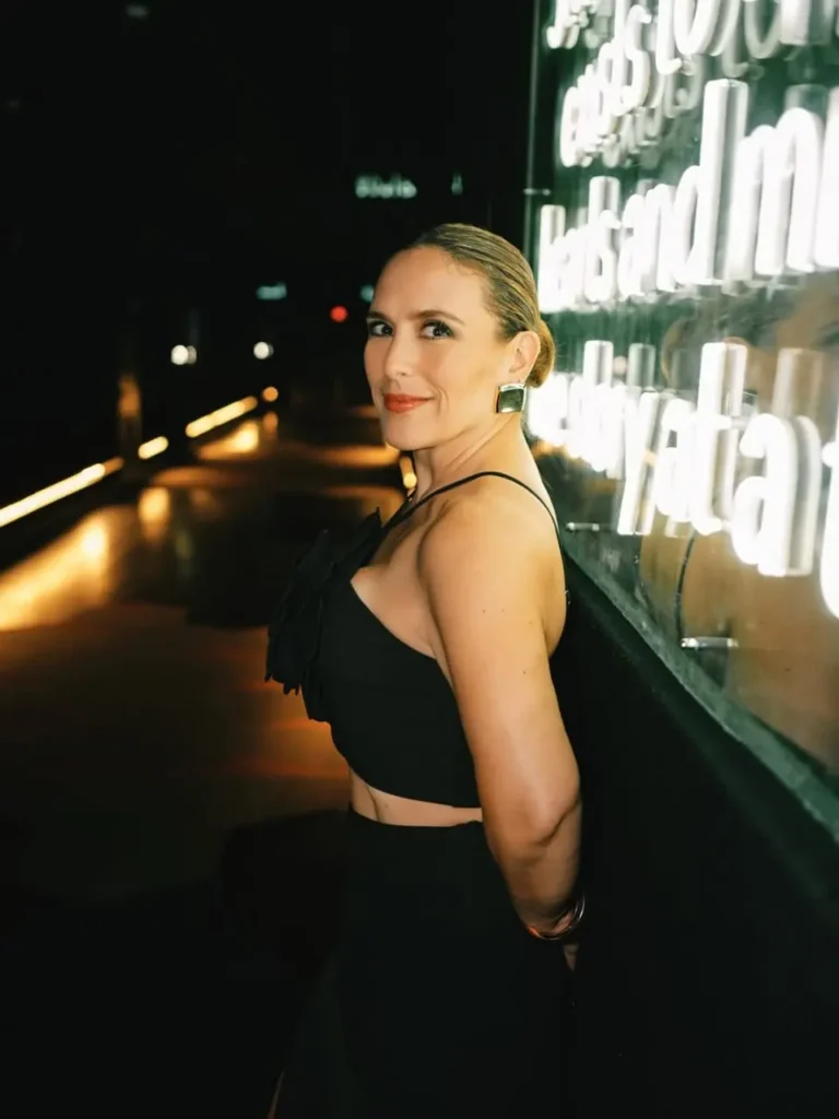 "Hemos decidido ponerle fin de manera legal a nuestro matrimonio de 14 años", Angélica Vale 1 "Hemos decidido ponerle fin de manera legal a nuestro matrimonio de 14 años", Angélica Vale