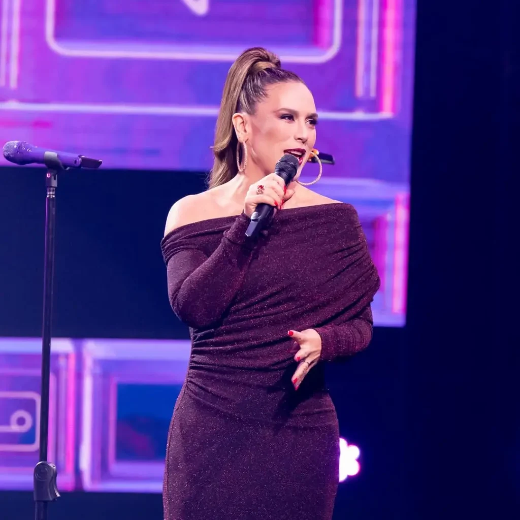 "Hemos decidido ponerle fin de manera legal a nuestro matrimonio de 14 años", Angélica Vale 4 "Hemos decidido ponerle fin de manera legal a nuestro matrimonio de 14 años", Angélica Vale