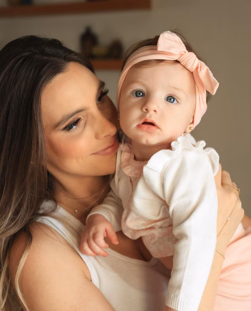 Hija de Lele Pons y Guaynaa: así luce Eloísa en sus primeras fotos oficiales 2 Hija de Lele Pons y Guaynaa: así luce Eloísa en sus primeras fotos oficiales