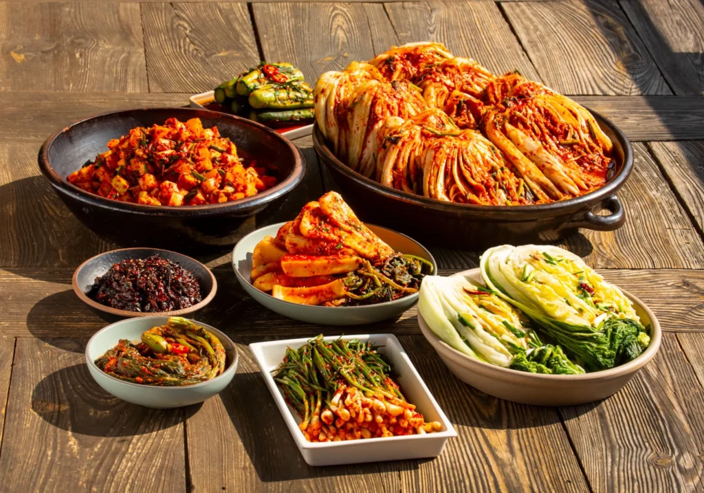 Beneficios del kimchi: por qué este fermentado puede ser un aliado real para tu salud intestinal 2 Beneficios del kimchi: por qué este fermentado puede ser un aliado real para tu salud intestinal