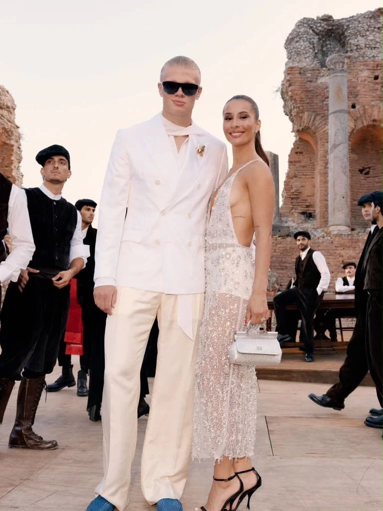 Erling Haaland sorprende con su elegante aparición en el desfile de Dolce & Gabbana tras el Mundial 2026 1 Erling Haaland