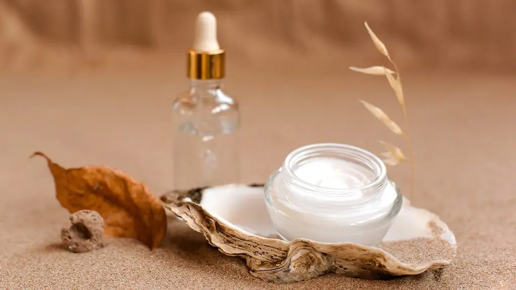 Skin flooding: qué es y cómo hacer el truco viral para una piel más hidratada y luminosa 1 Skin flooding